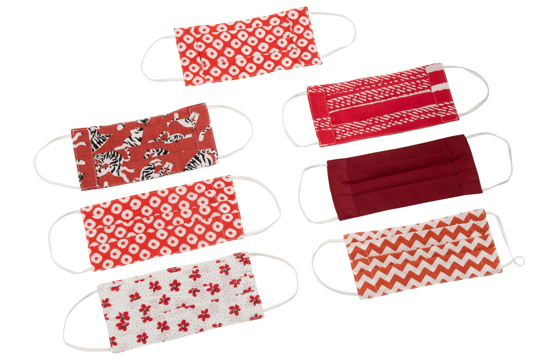 Zak met 7 mondkapjes patronen katoen rood