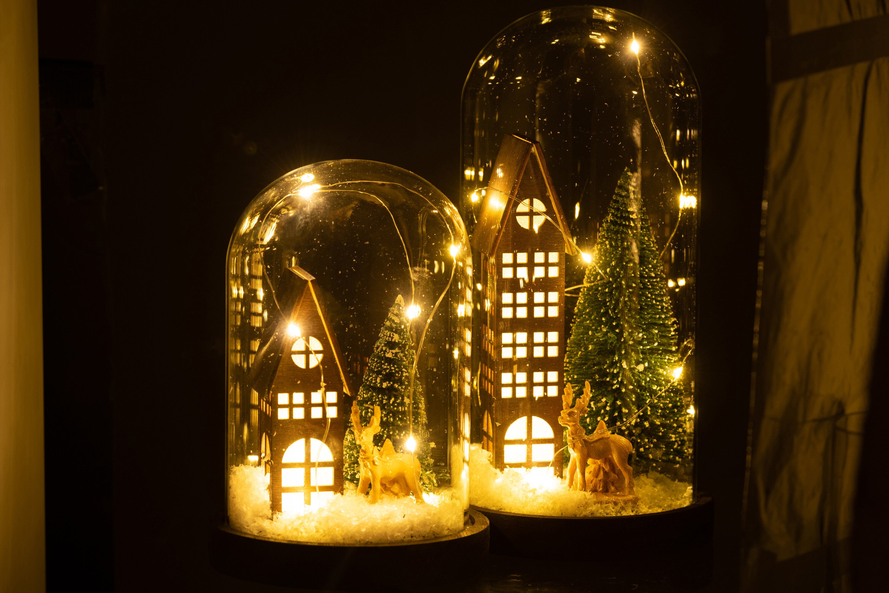 J-Line Stolp Hoog Led Huis Glas/Hout Dark Brown/Green Large