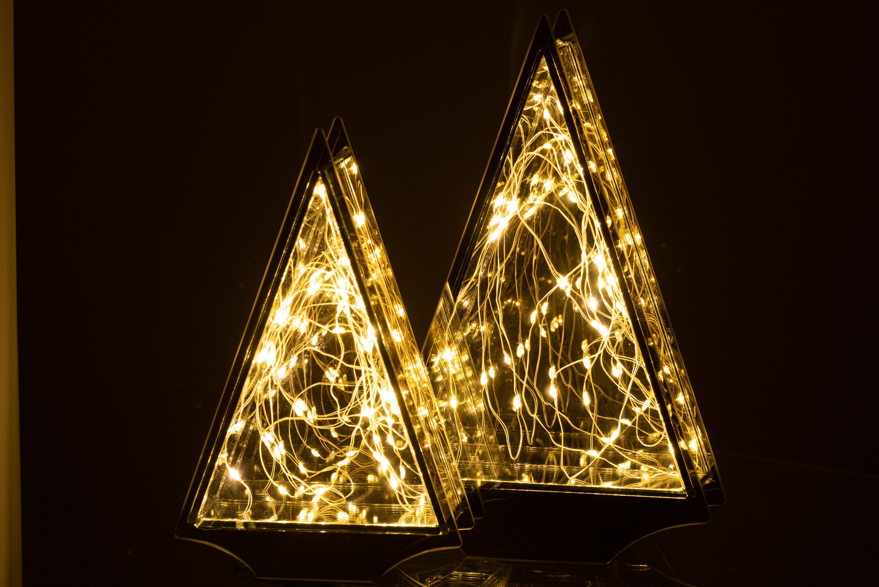 Decoratie Led Driehoek Glas Goud Groot