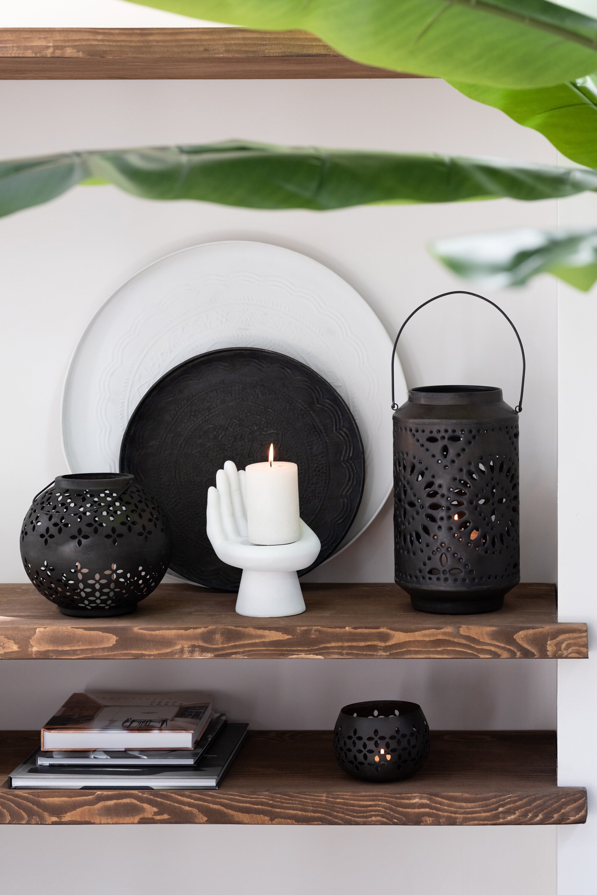 J-Line lantaarn Bol Geperforeerd - ijzer - zwart