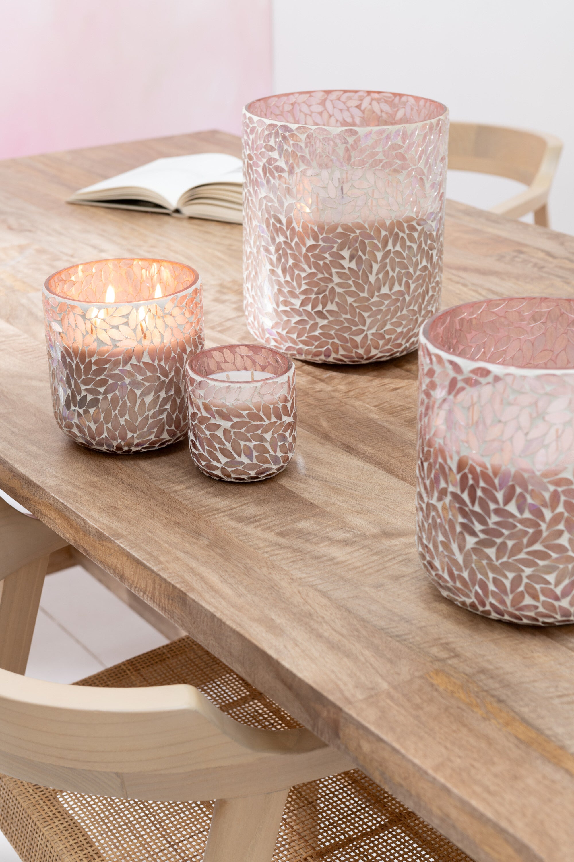 J-Line geurkaars Tender Rose - roze - large - 120U