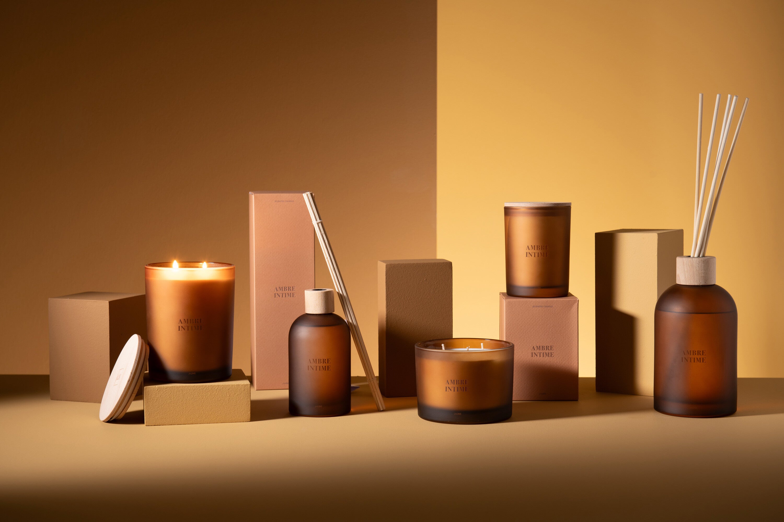 J-Line Geurkaars Accords Essentiels Ambre Intime-52H