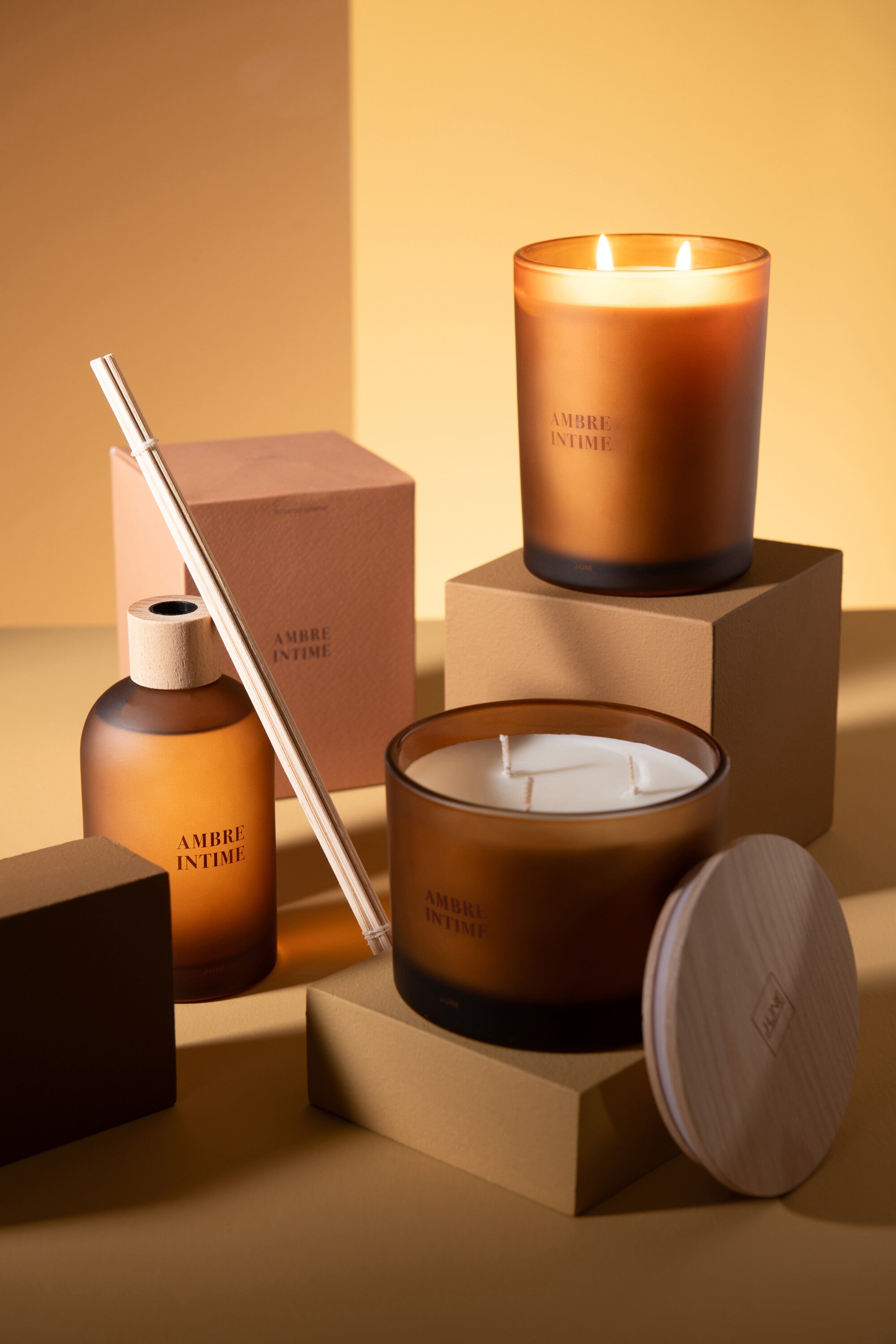 J-Line Geurkaars Accords Essentiels Ambre Intime-52H