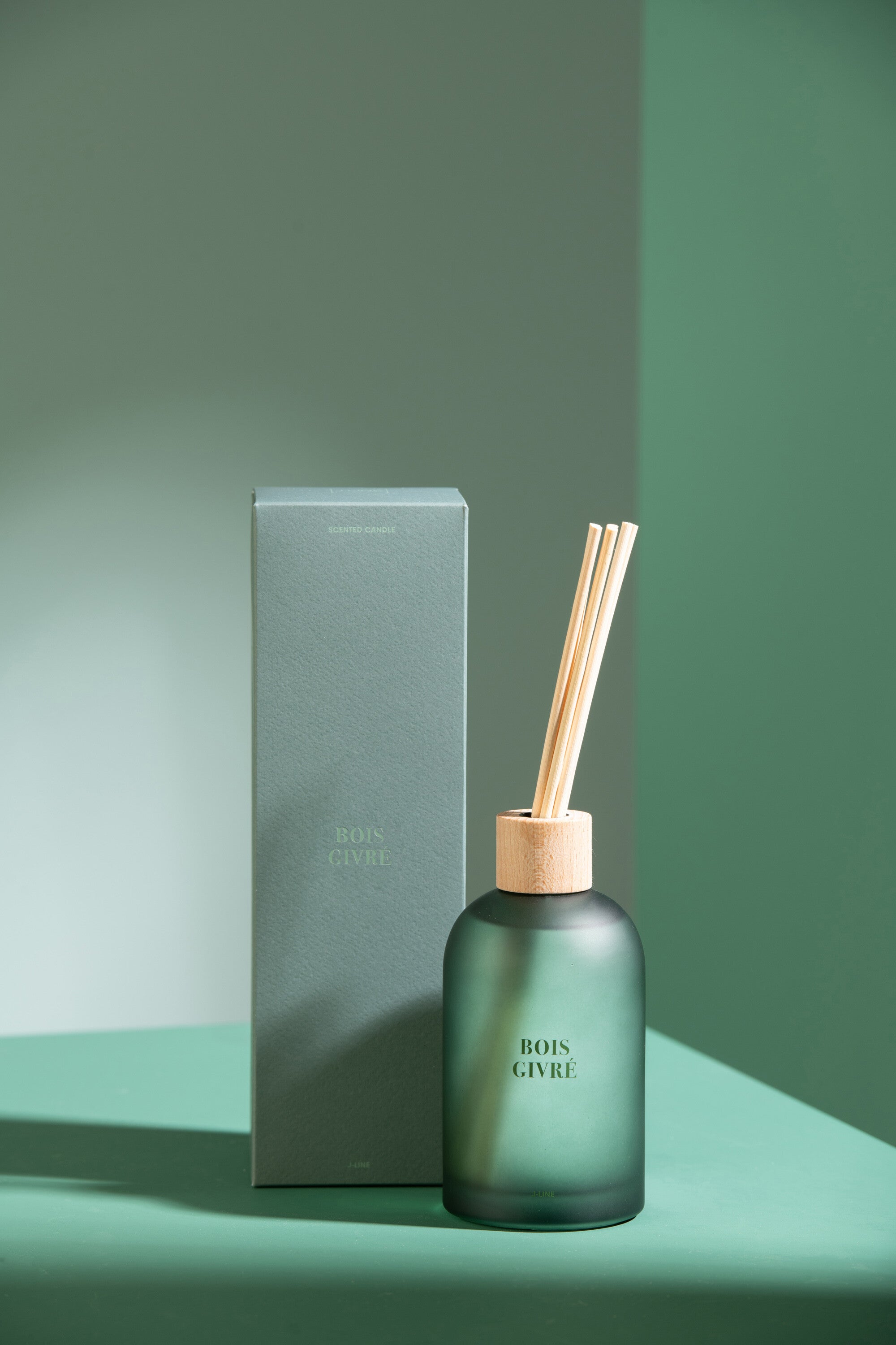 J-Line geurolie + stokjes - Accords Essentiels - Bois Givr - - groen