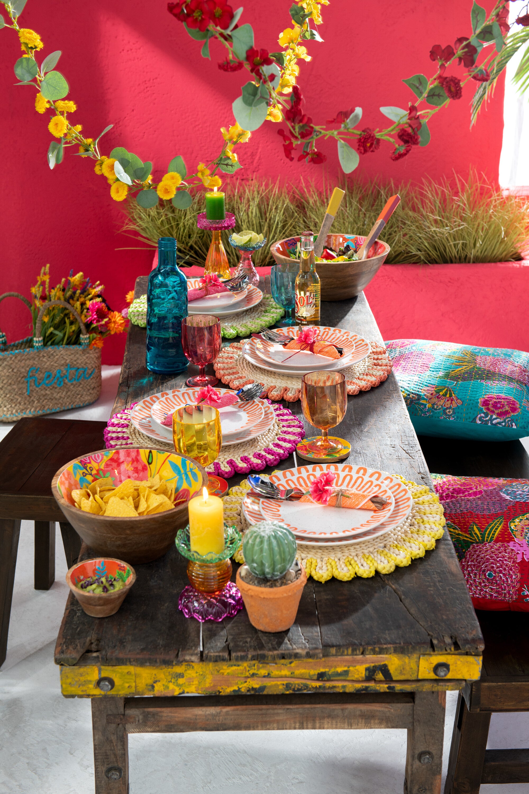 Guirlande Bloemen+Bladeren Plastic Rood/Groen Assortiment Van 2