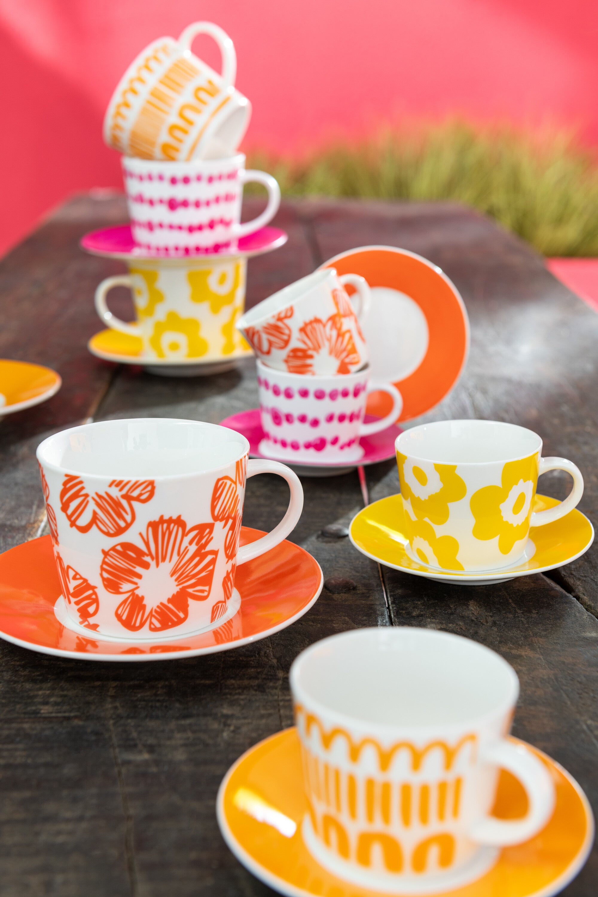 J-Line Set van 4 Koppen + Schotels in Doos Keramiek Mix, groot