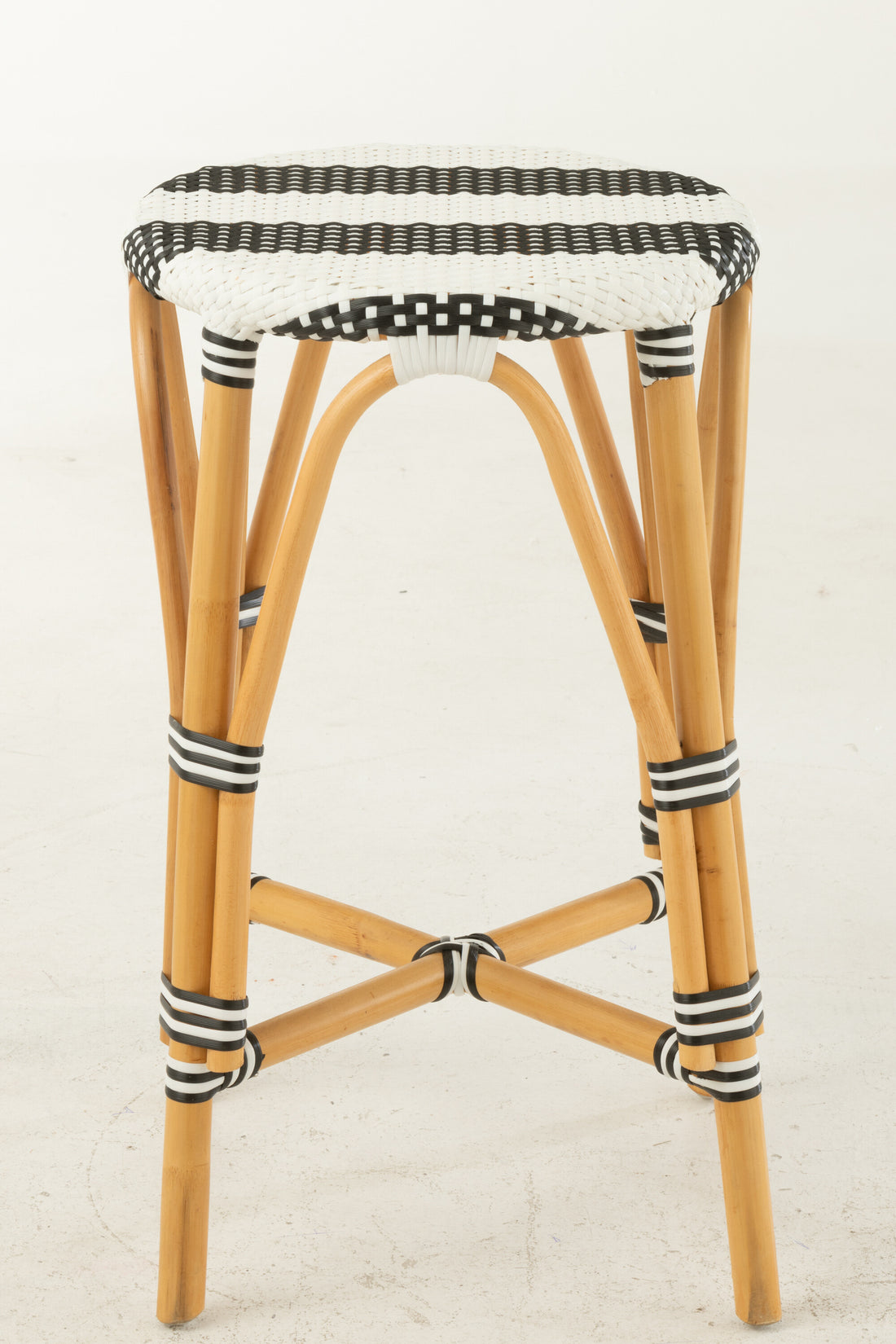 Kruk Rotan Zwart/Wit Groot