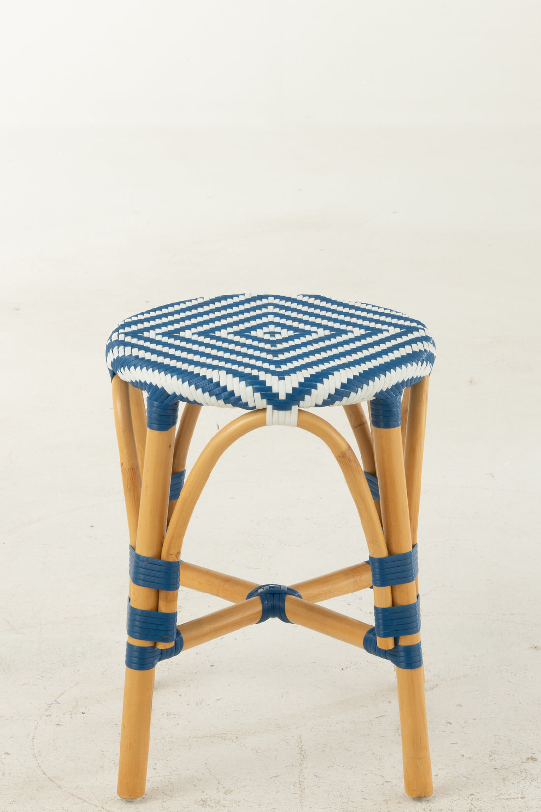 Kruk Rotan Blauw/Wit Klein