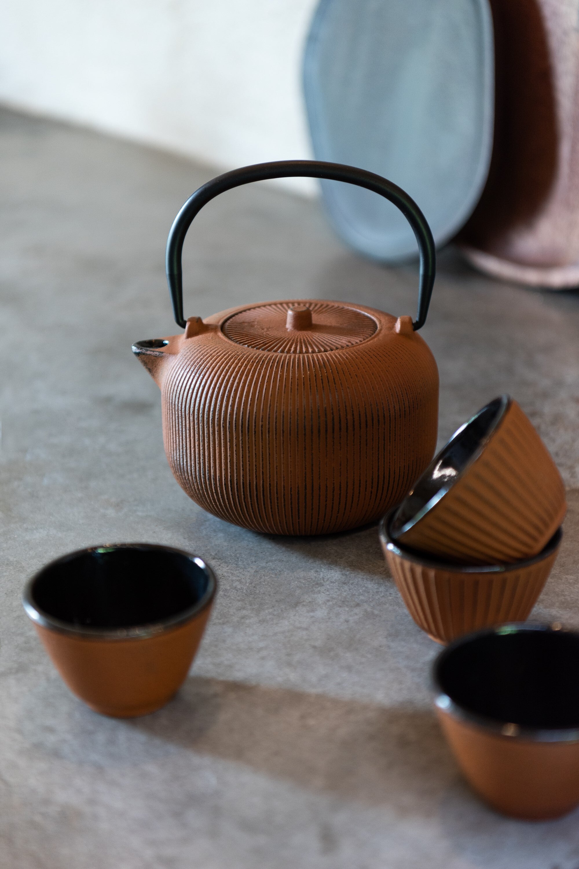 Doos van 1 theepot metaal bruin assortiment 2