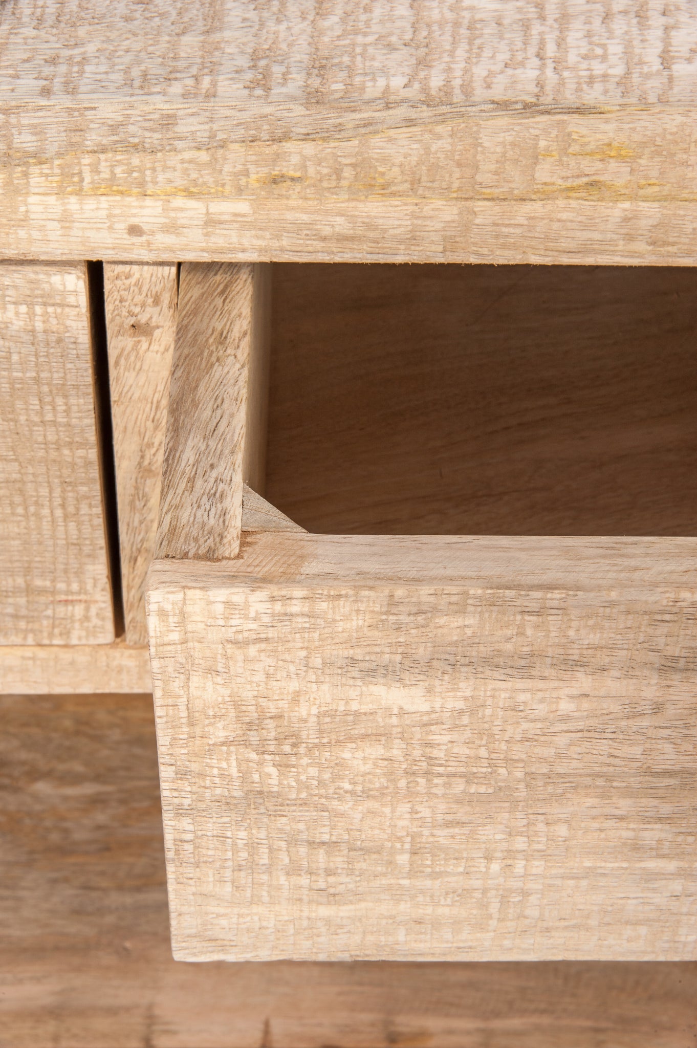 Bar 3 laden + 3 planken hout natuurlijk