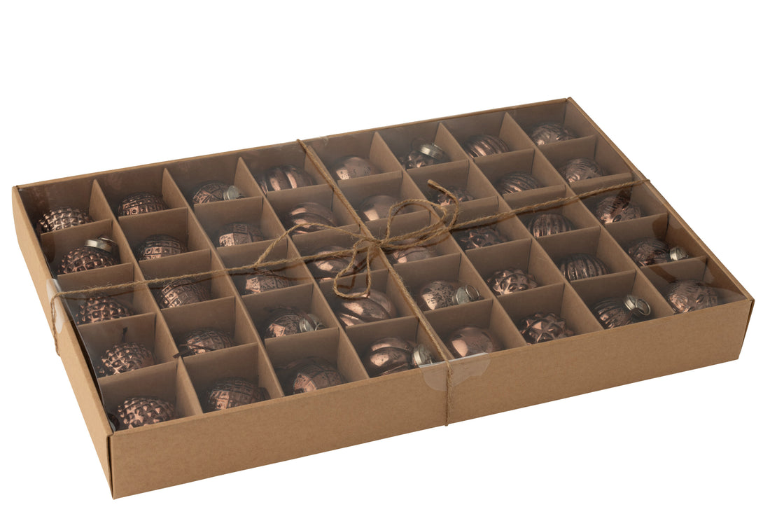 Doos van 40 kerstballen 8 patronen glas bruin