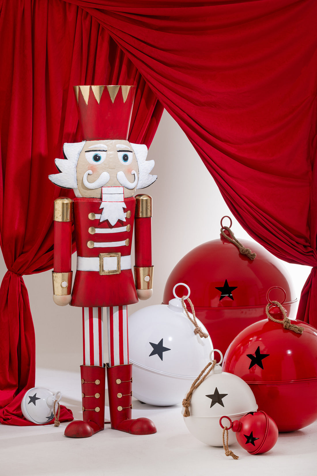 Kerstbal heldere bal ijzer wit groot