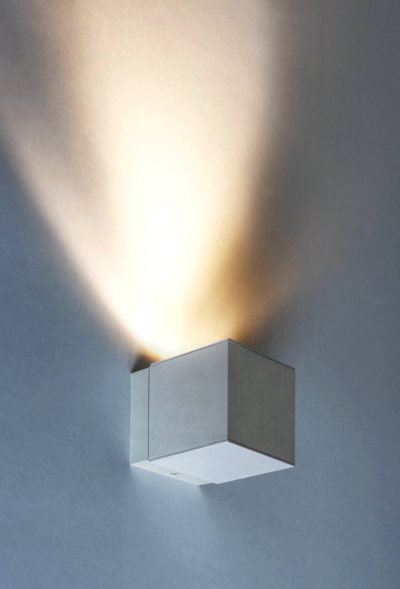 Dau 80 wandlamp GU10 geborsteld aluminium