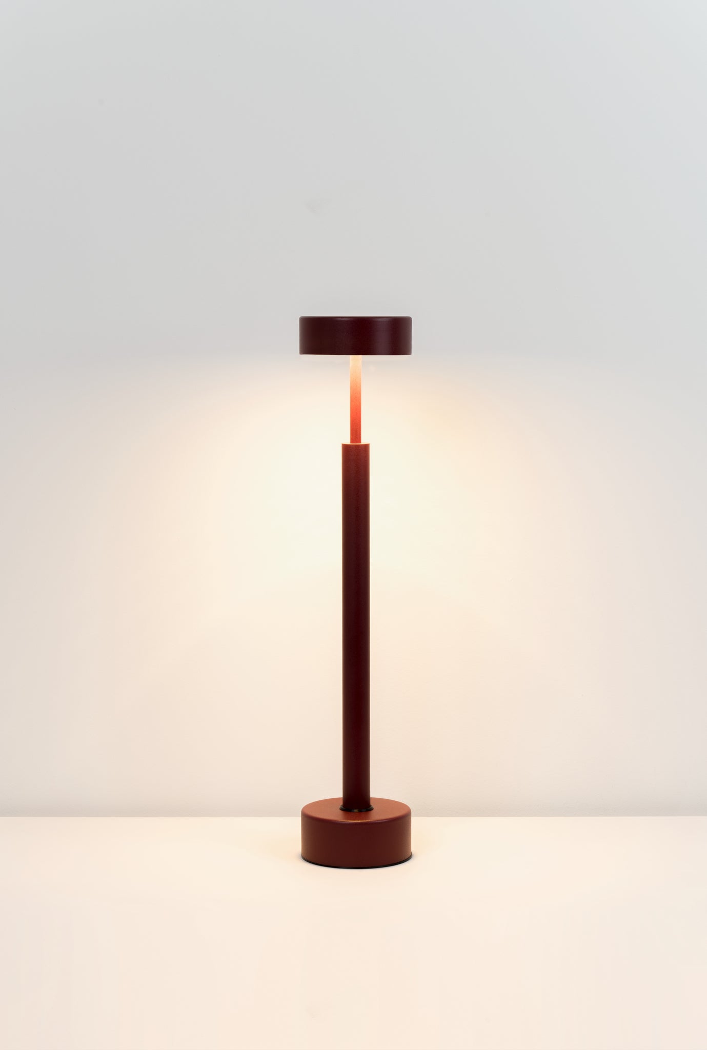Peak tafellamp LED-printplaat gestructureerd bordeaux