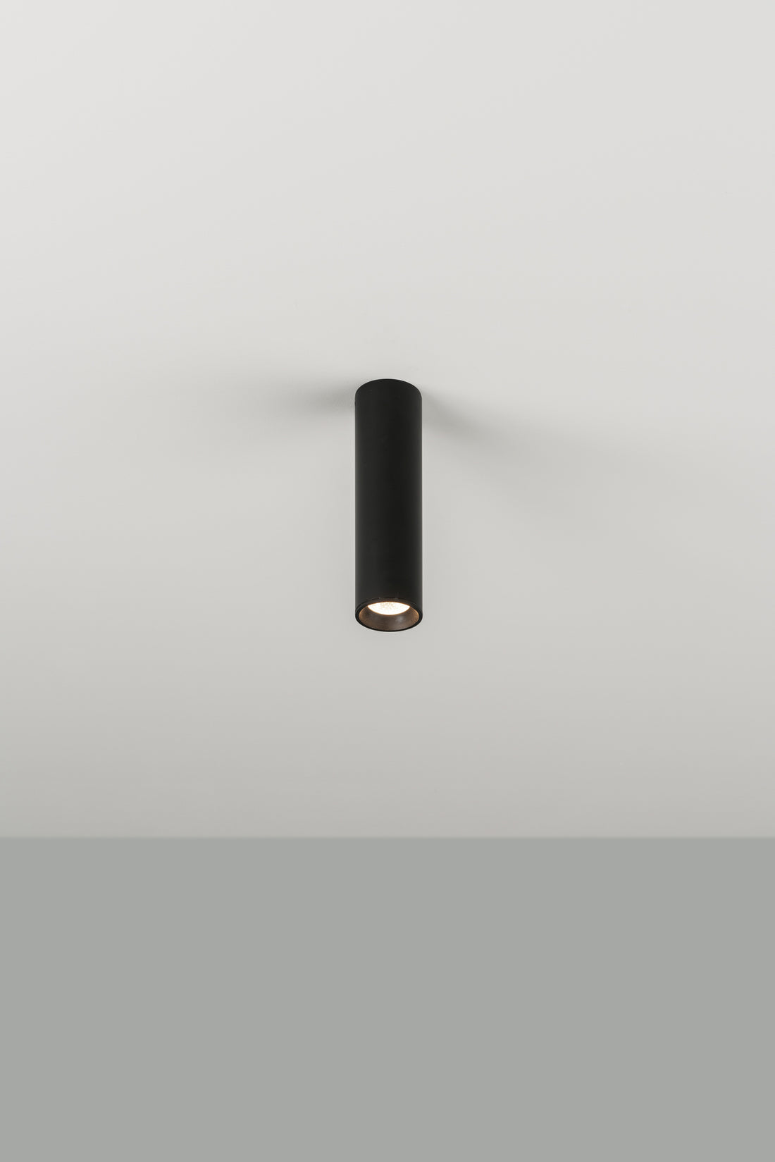 Haul 40 plafondlamp H. 15 cm LED DOB 5W gestructureerd zwart