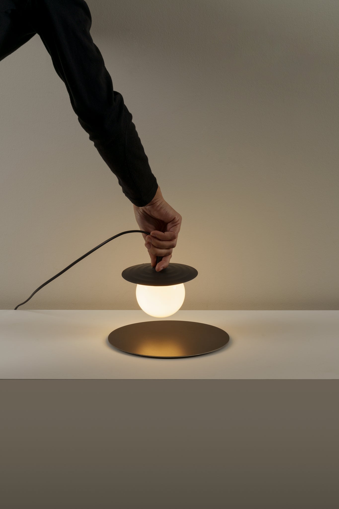 Symphony tafellamp G9 gestructureerd antracietgrijs