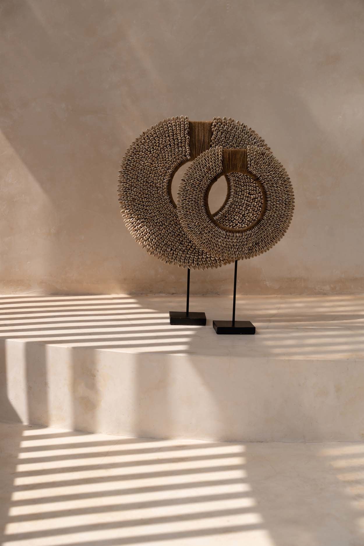 De Shell Réunion on Stand - Natural