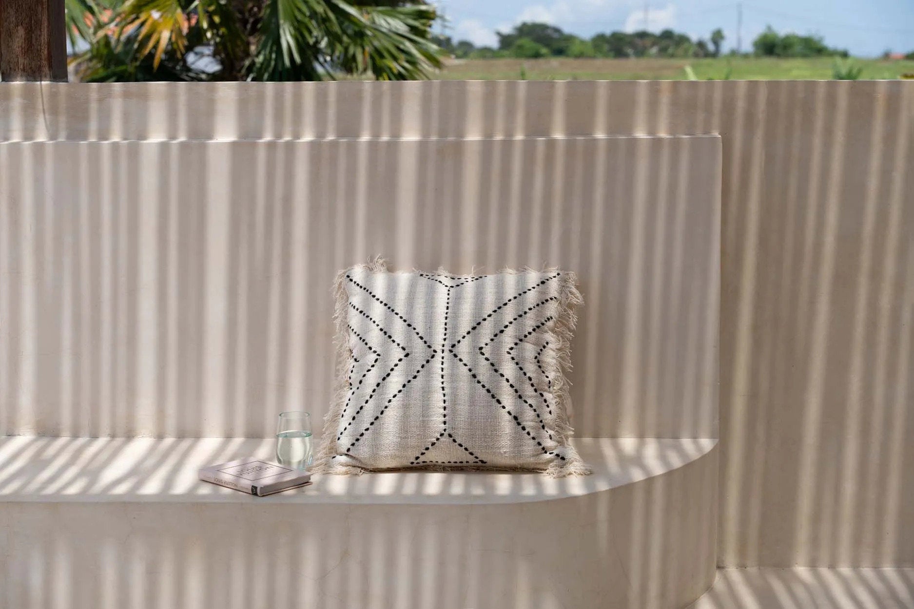 De Tribale Kussenhoes - Natuurlijk Zwart