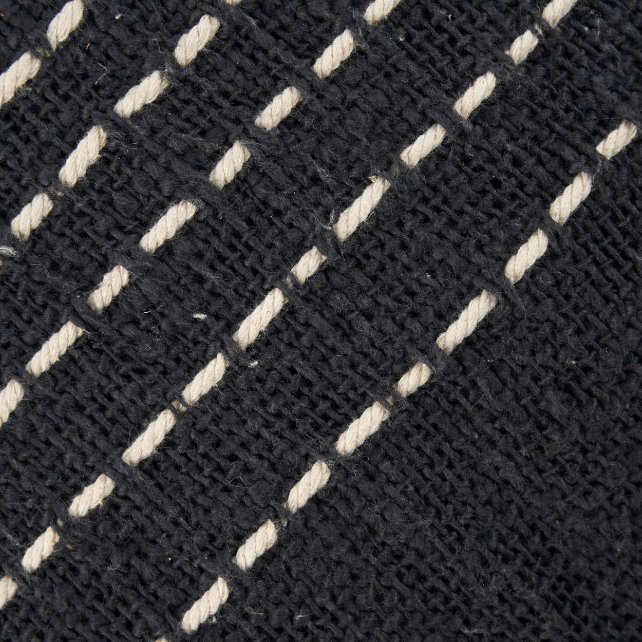 De Drizle Kussenhoes - Zwart Wit