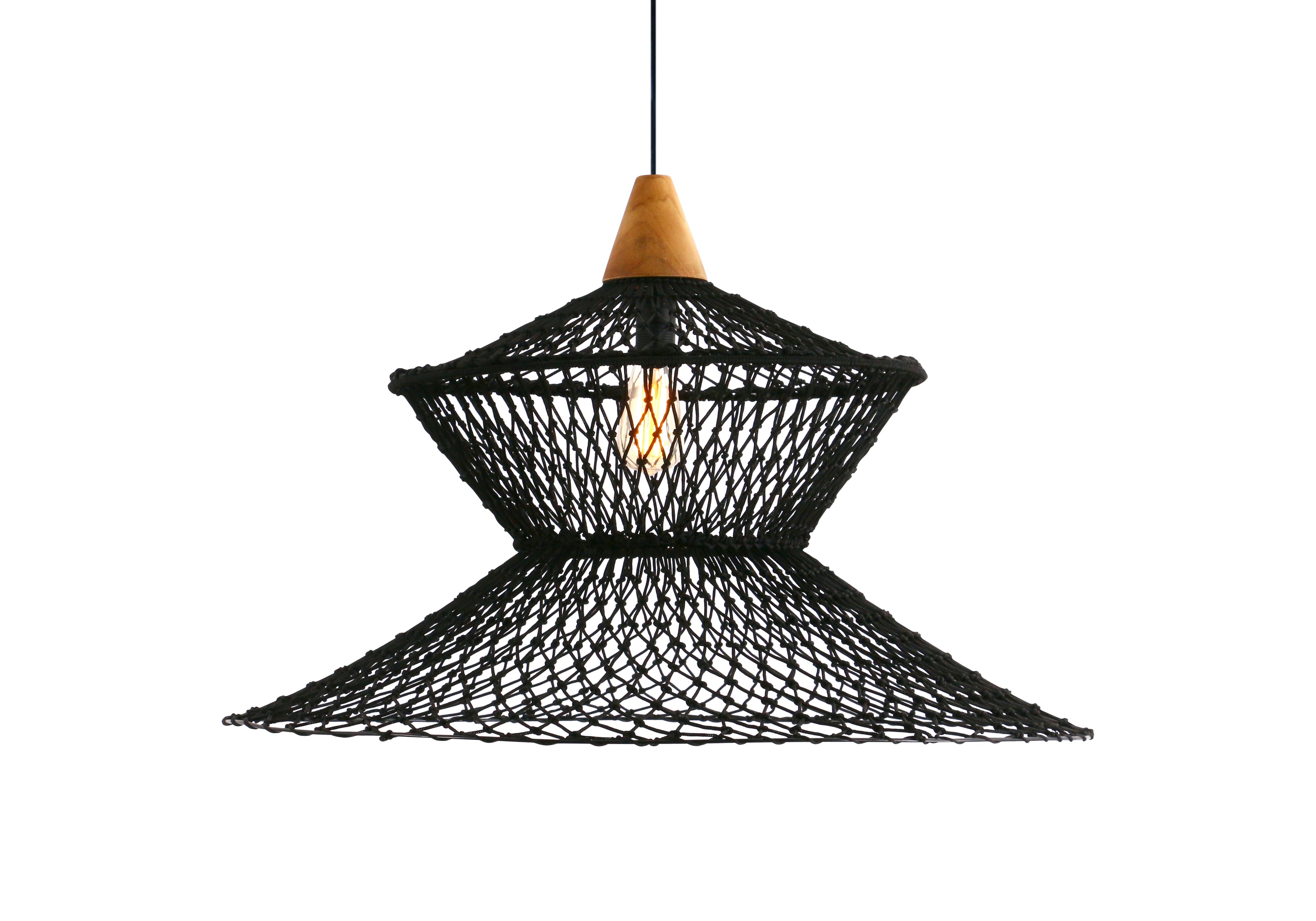 Belvivere Java Noir Weave – Prachtig gevlochten Rotan Hanglamp in zwart