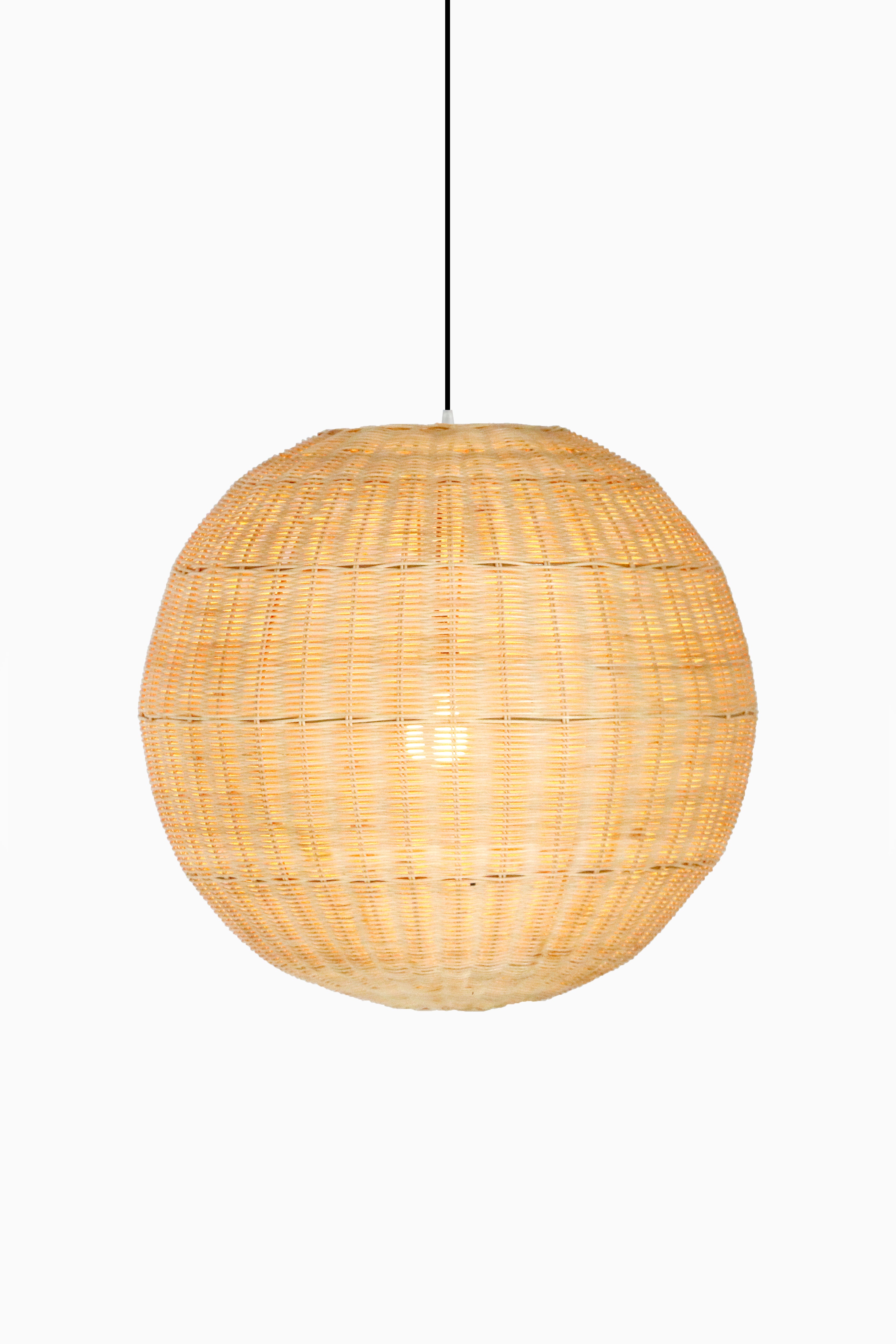 Belvivere Oasis Globe- fijnmazig ambachtelijk vlechtwerk lamp