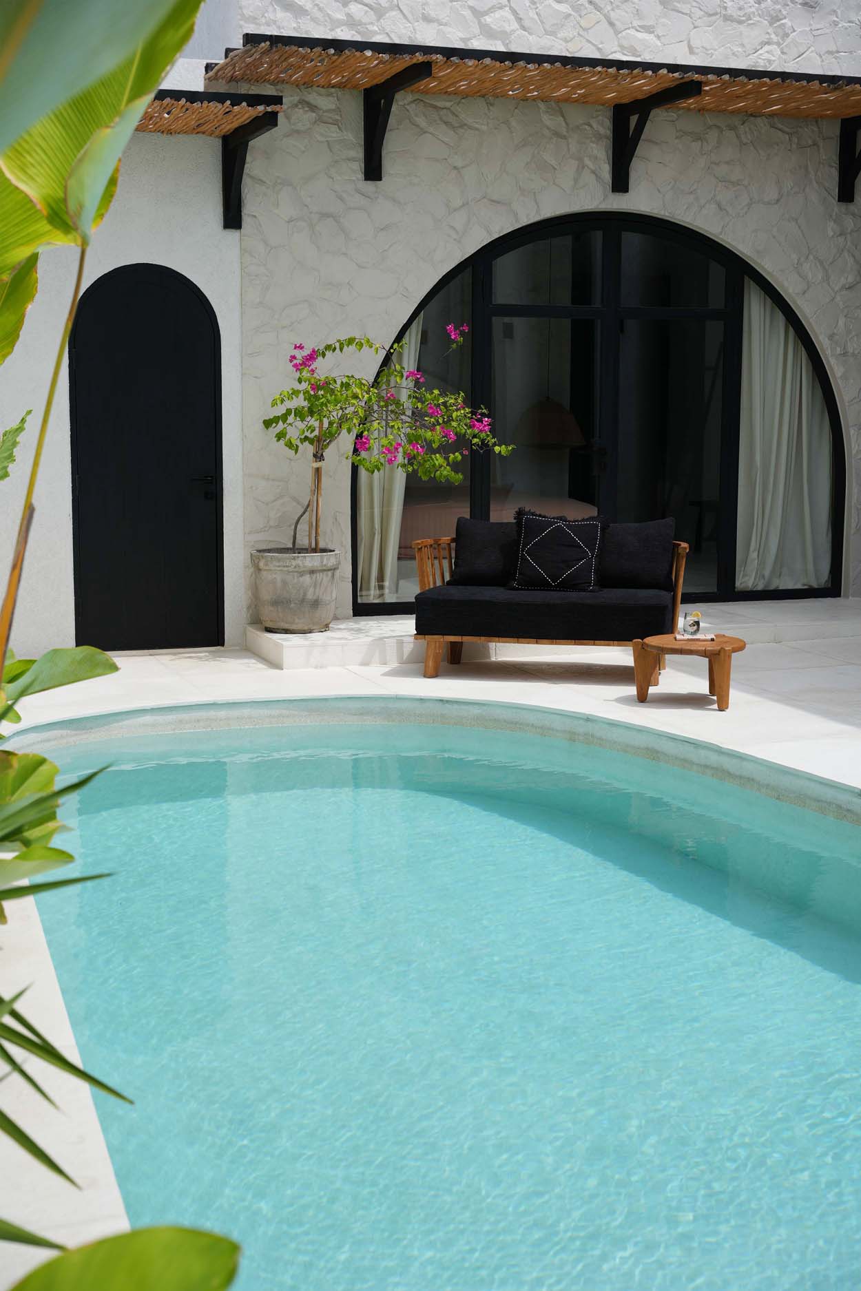 De Malawi Tweezitsbank - Natuurlijk Zwart