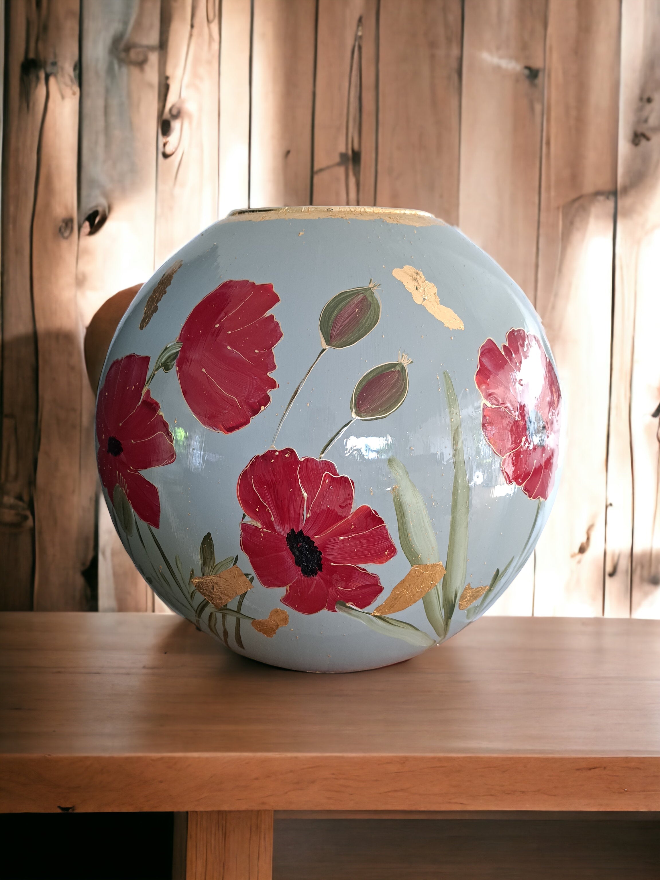 Handbemalte Vase, entworfen von Tanja Diederen