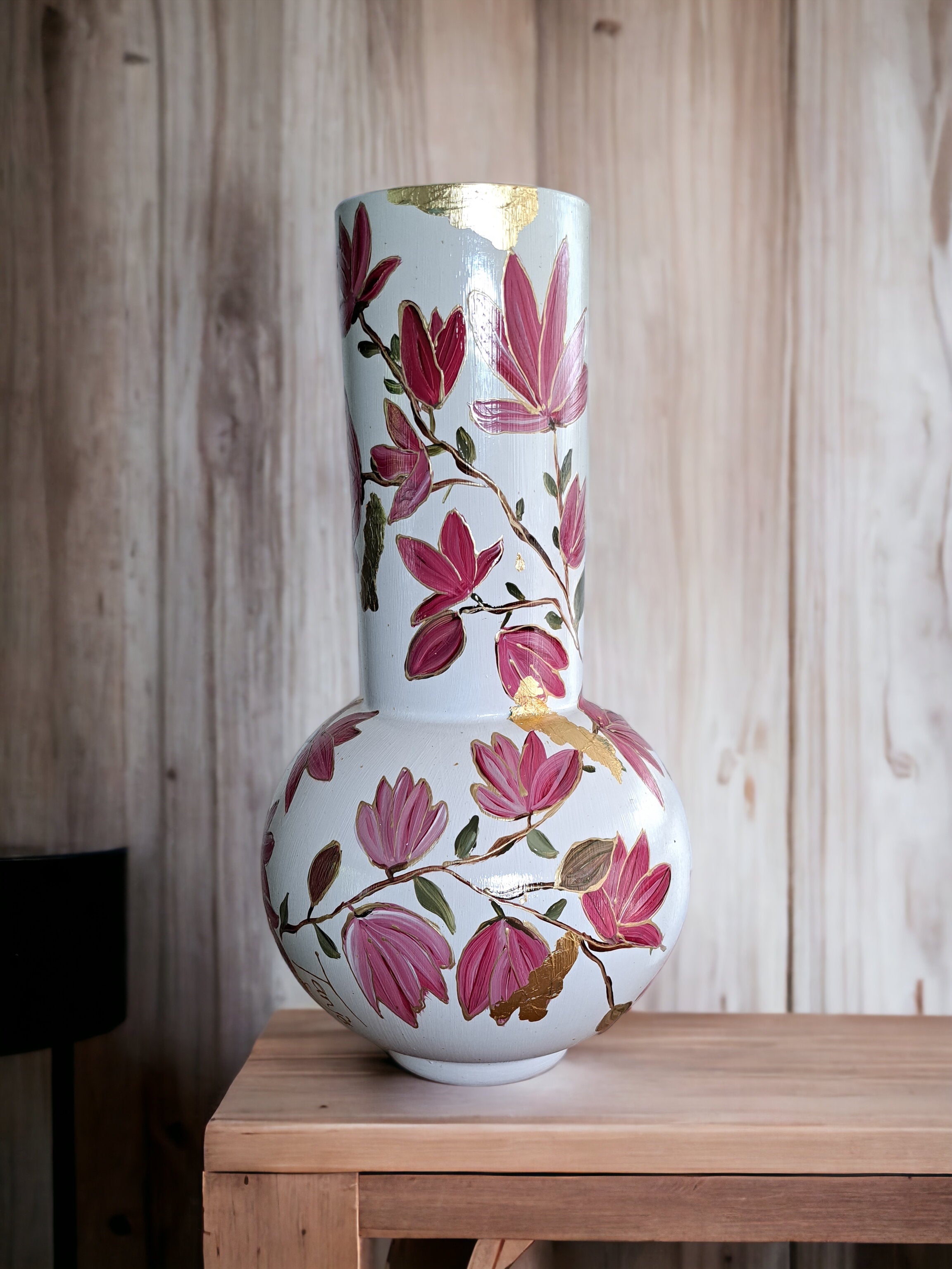 Handbemalte Vase, entworfen von Tanja Diederen