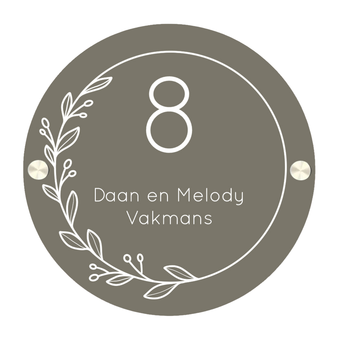 naambord voordeur rond met familienaam en huisnummer