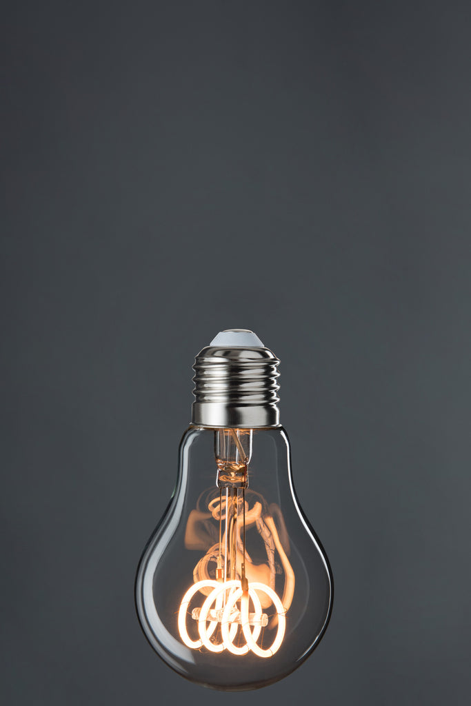 Ledlamp A19 4 lussen E27