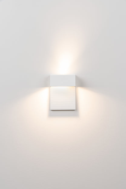 Mini wandlamp H.15 G9 wit met structuur