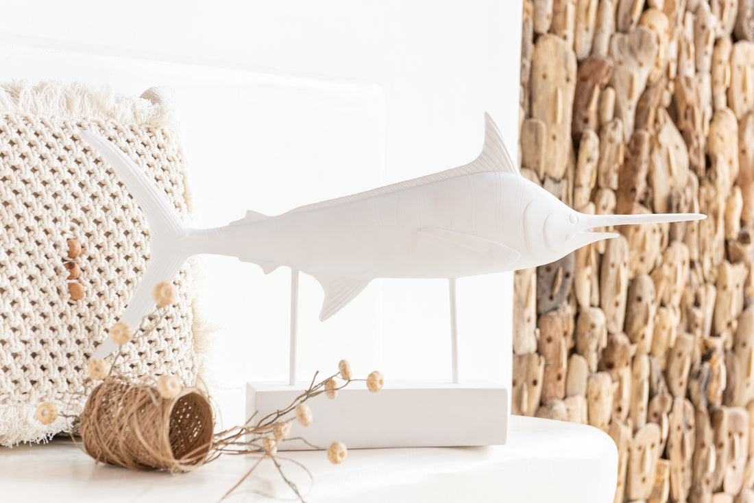 Zwaardvis Op Voet Poly Wit