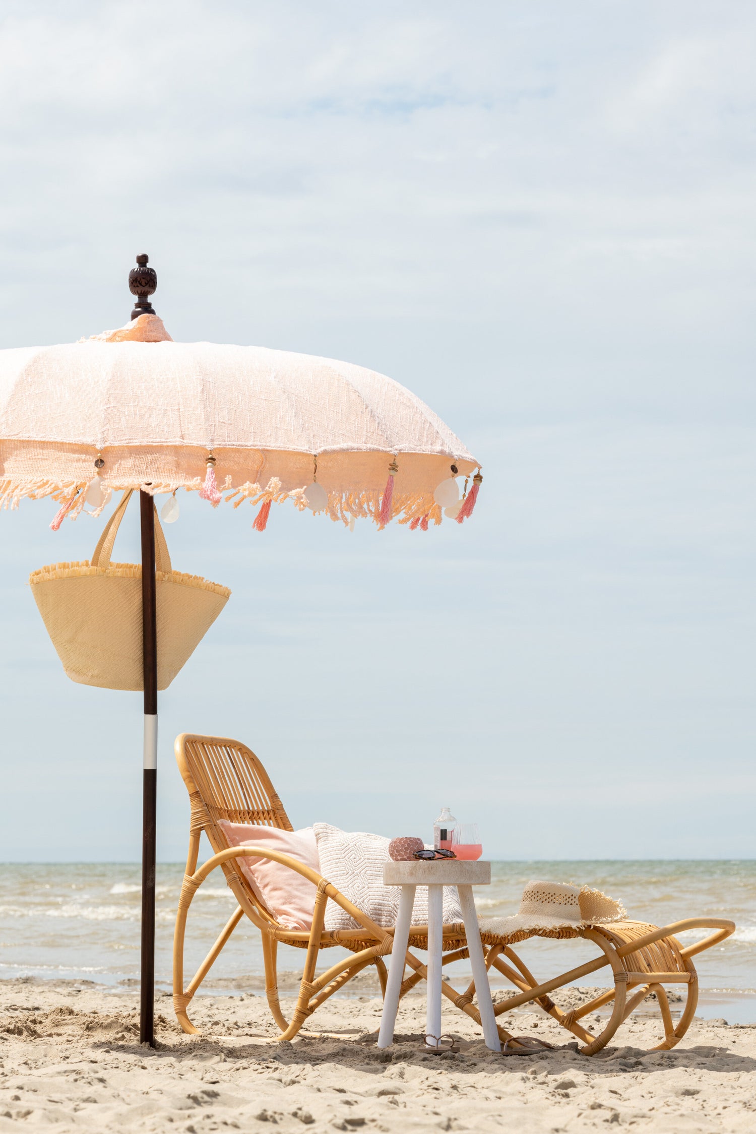 J-Line parasol + voet Kwastjes/Schelpen - hout - beige/donkerbruin - S