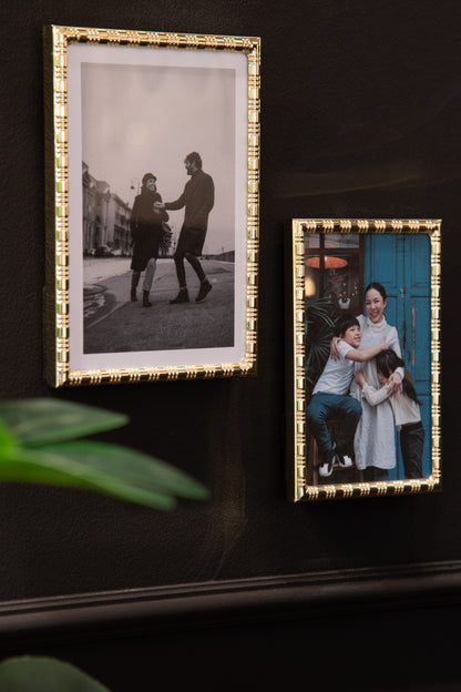 J-Line Fotokader Afgerond Lijnen Boord 13X18 Metaal Goud Medium