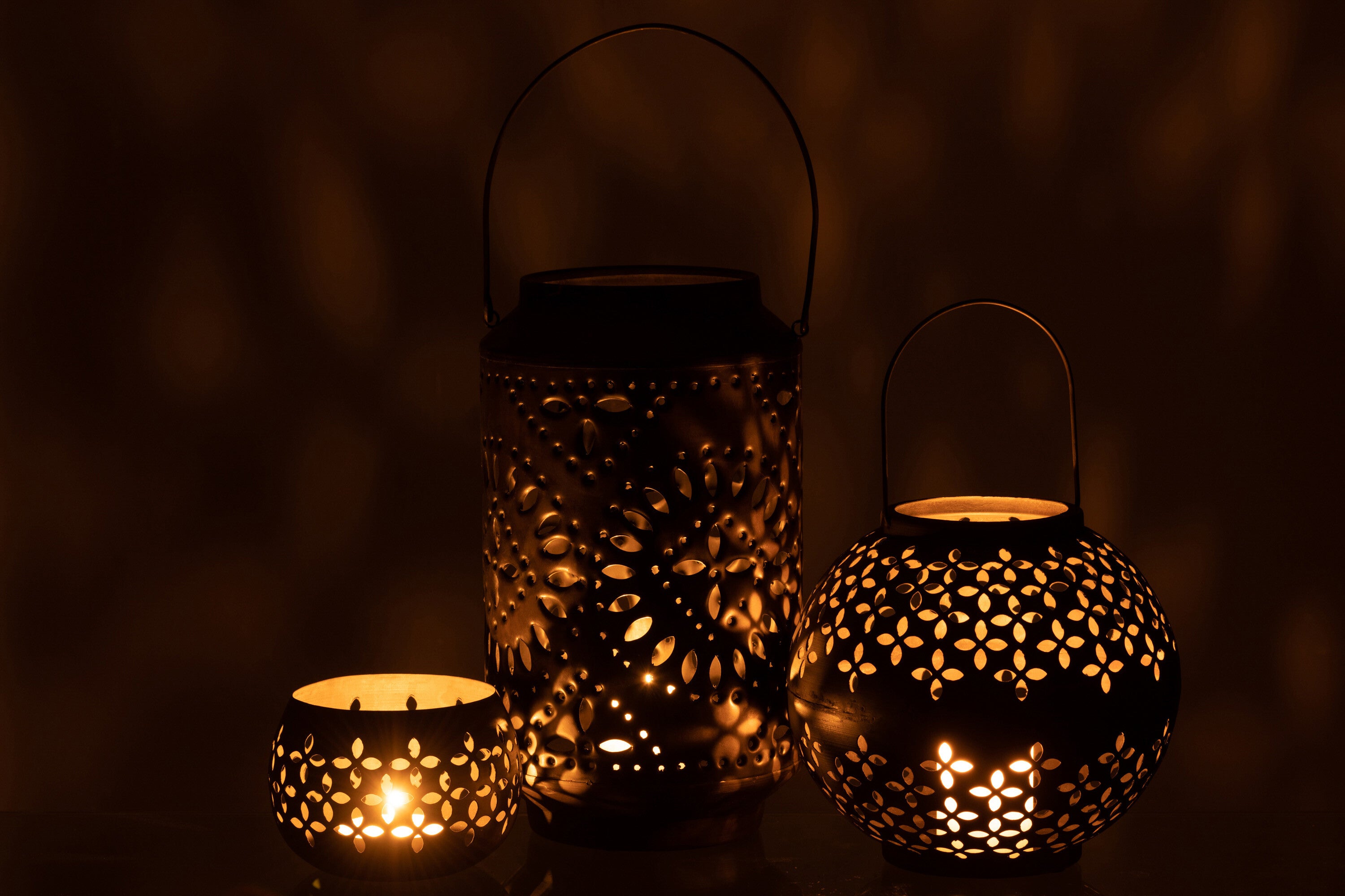 J-Line lantaarn Hoog Geperforeerd - ijzer - zwart