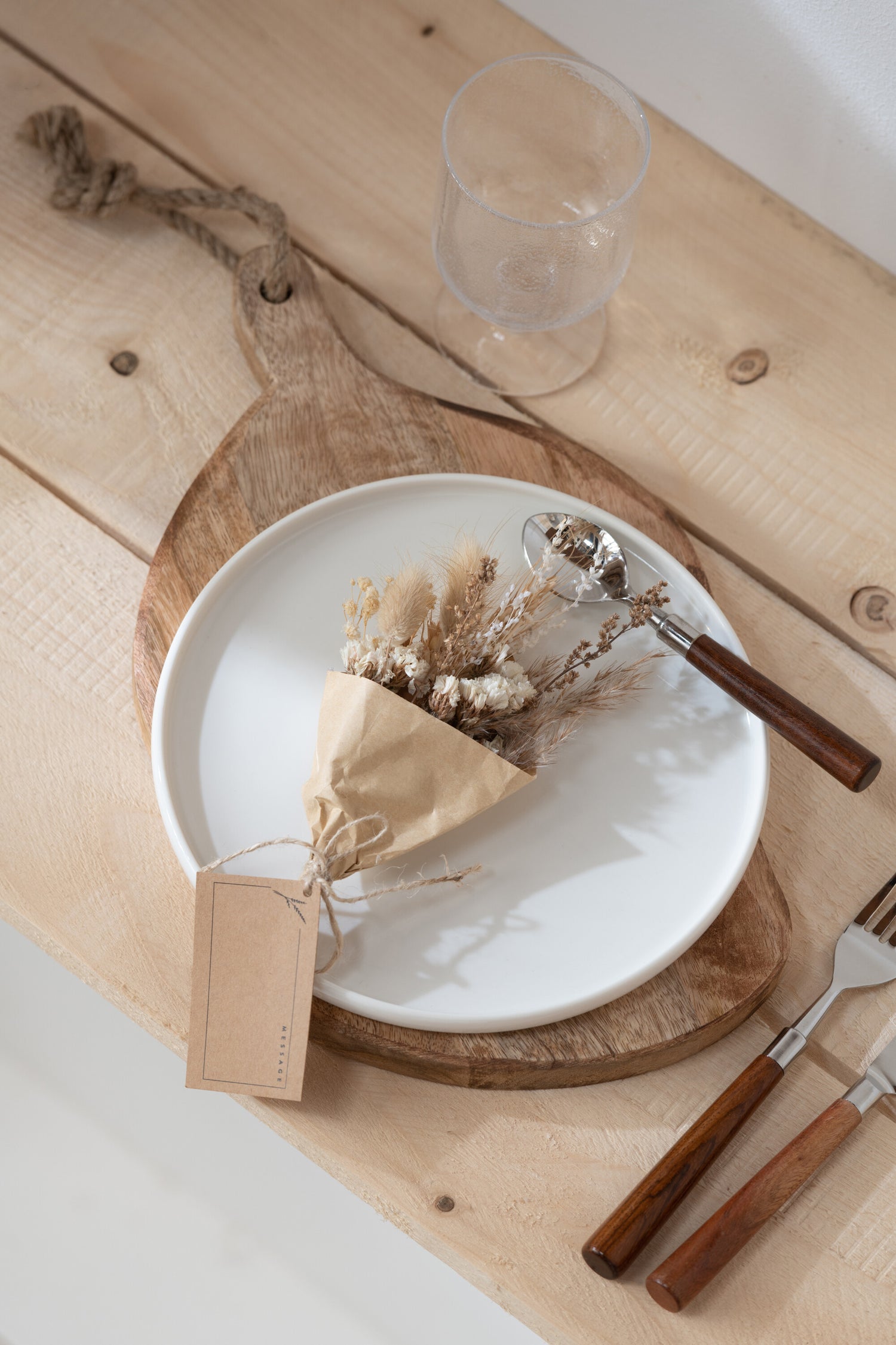 Bos Gedroogde Bloemen In Papieren Verpakking Natuurlijke Assortiment Van 2