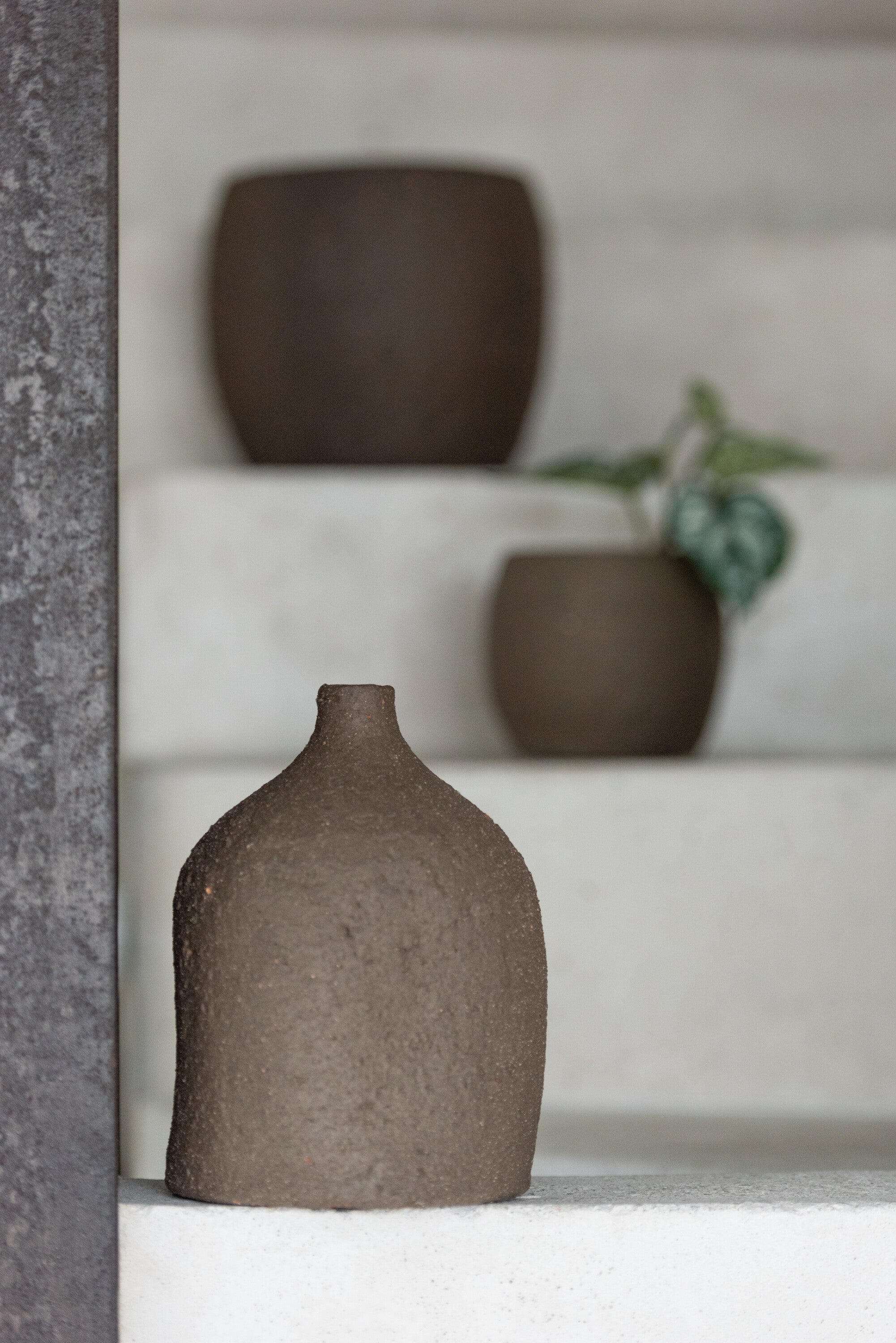 Vaas Enya Fles Keramiek Bruin Klein