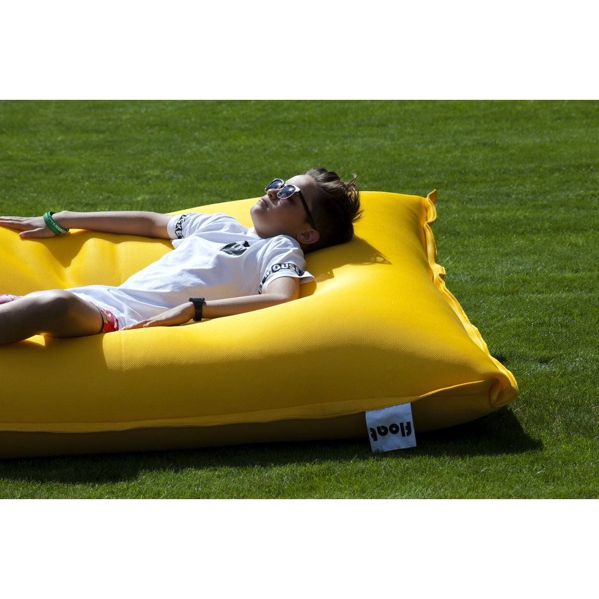 FLOAT BEAN BAG ZWEMBAD - geel