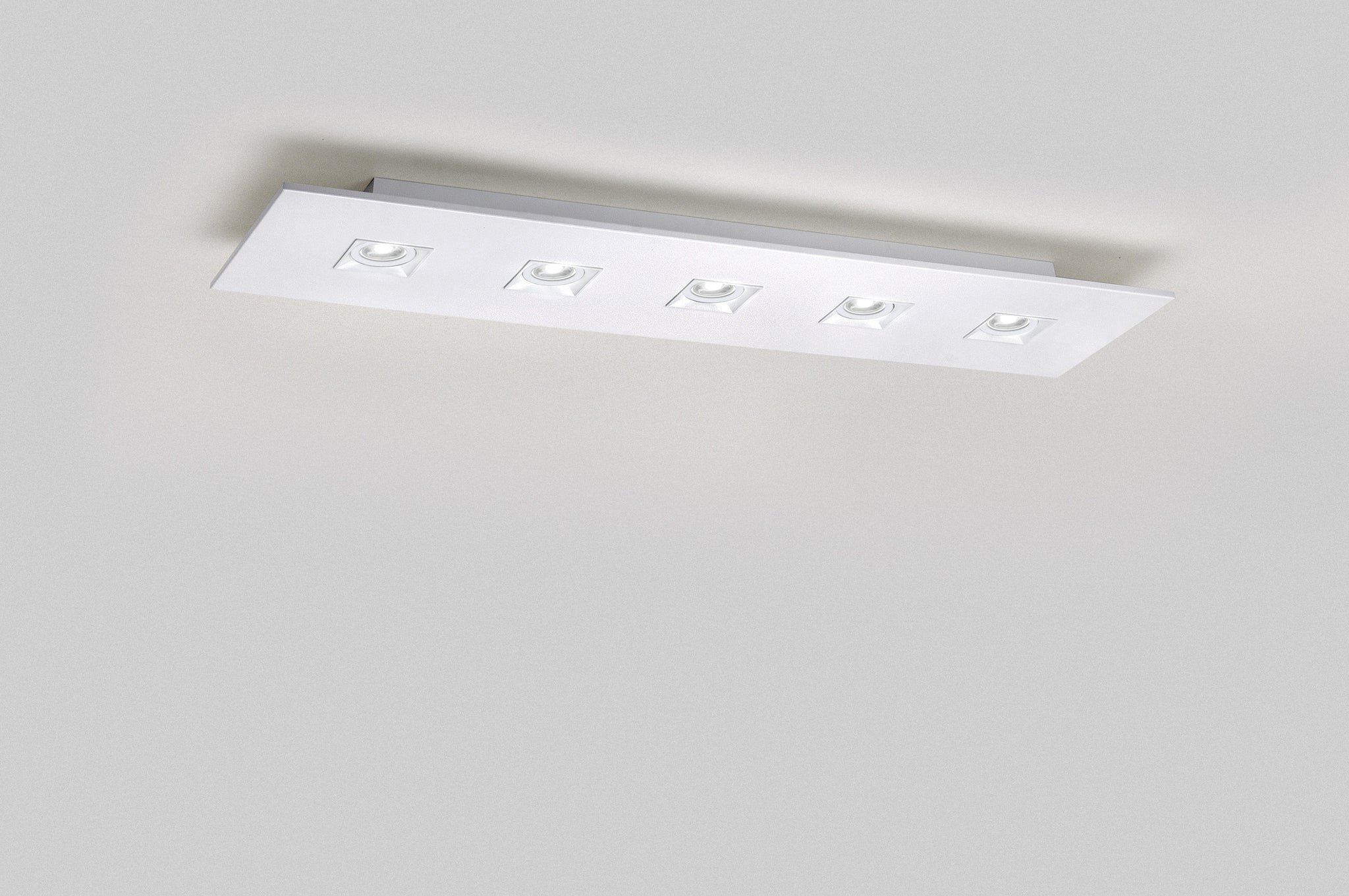 Polifemo rechthoekige plafondlamp GU10 5-lichts gestructureerd wit