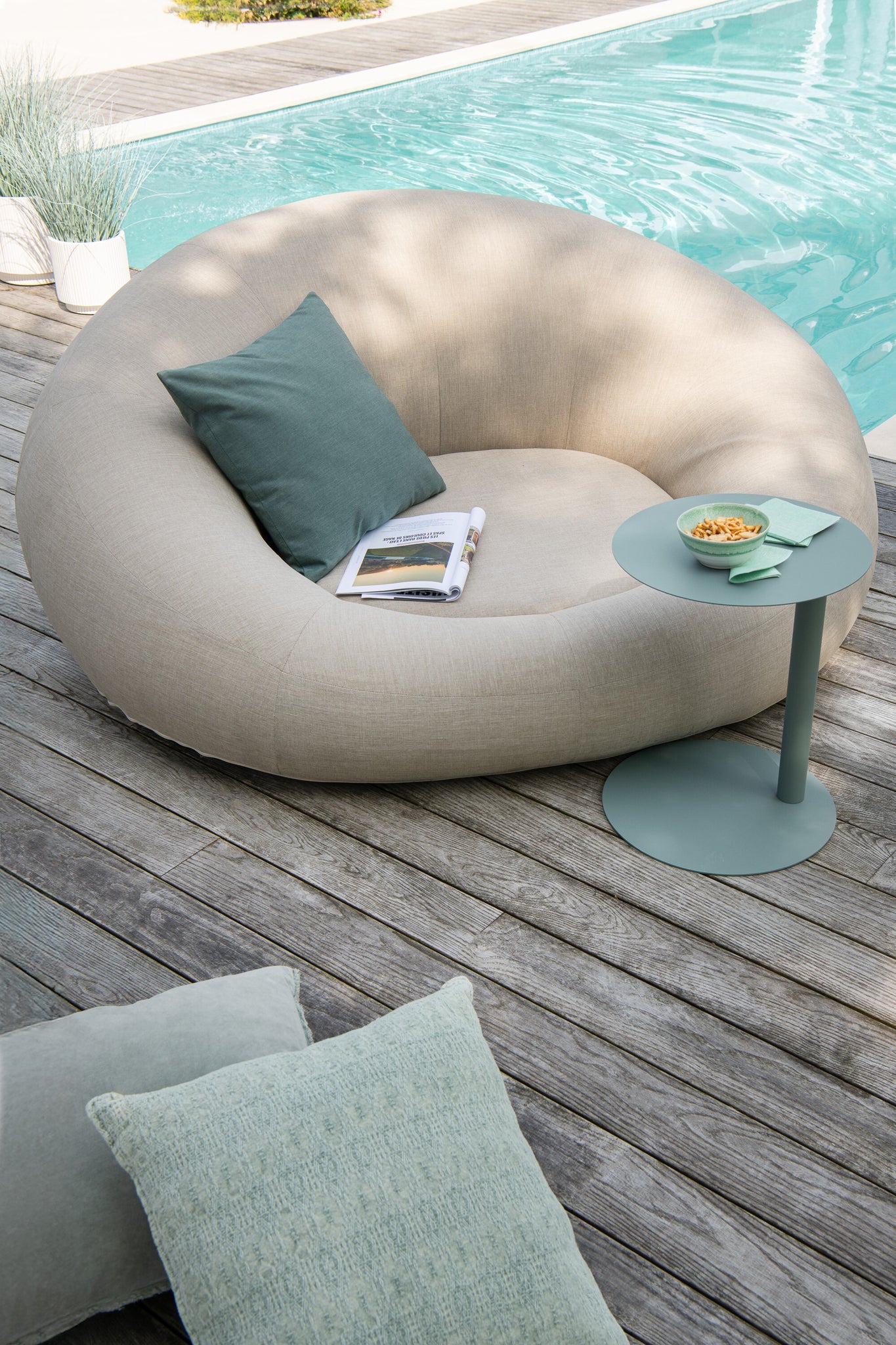 J-Line Kussen Outdoor Polyethyleen Groen