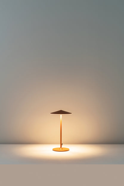 Pla tafellamp LED metalliek koper