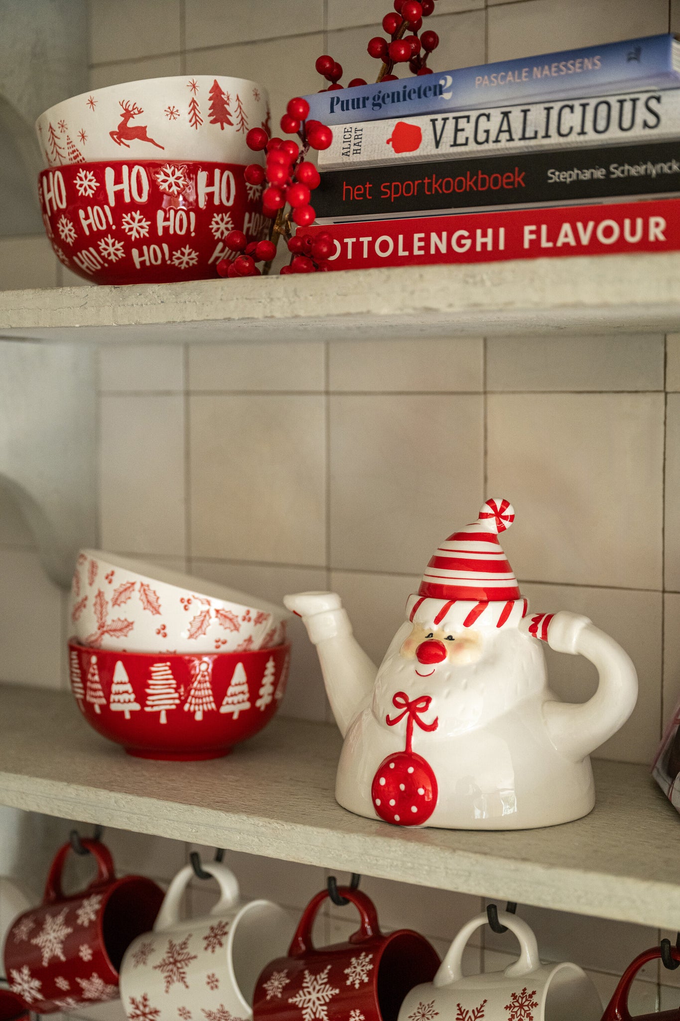 Theepot Kerstman Dolomiet Rood/Wit Assortiment Van 2