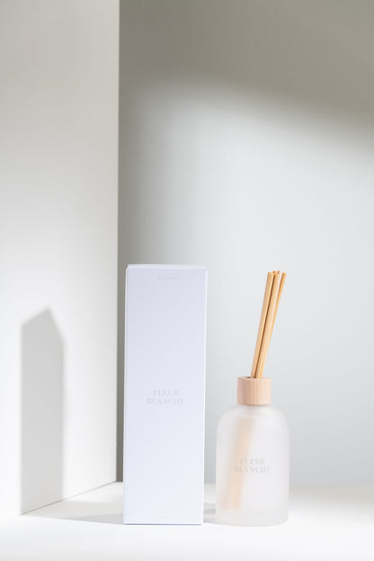 Reed Diffuser Accords Essentiels Fleur Blanche-250Ml