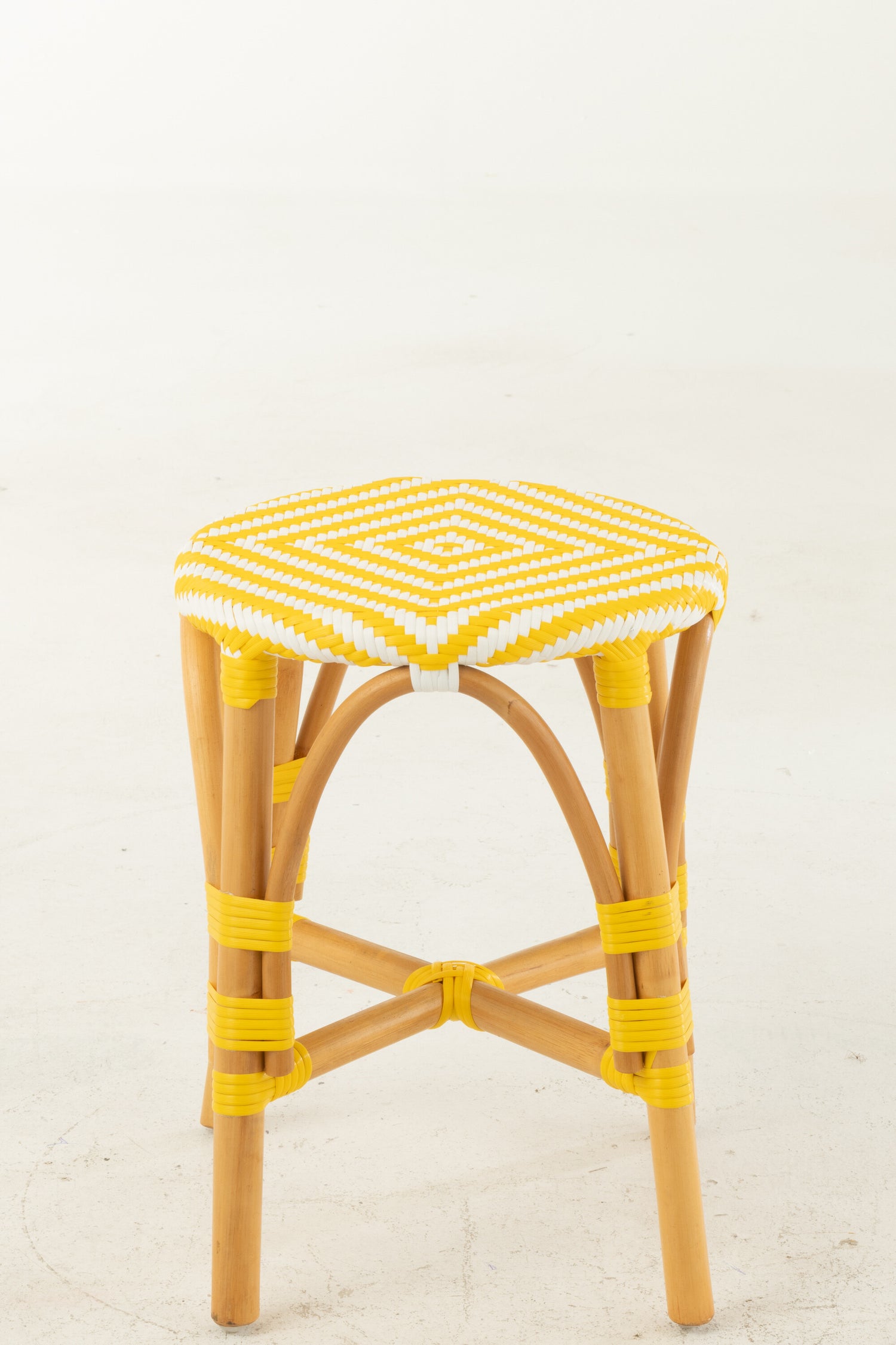Kruk Rotan Geel/Wit Klein