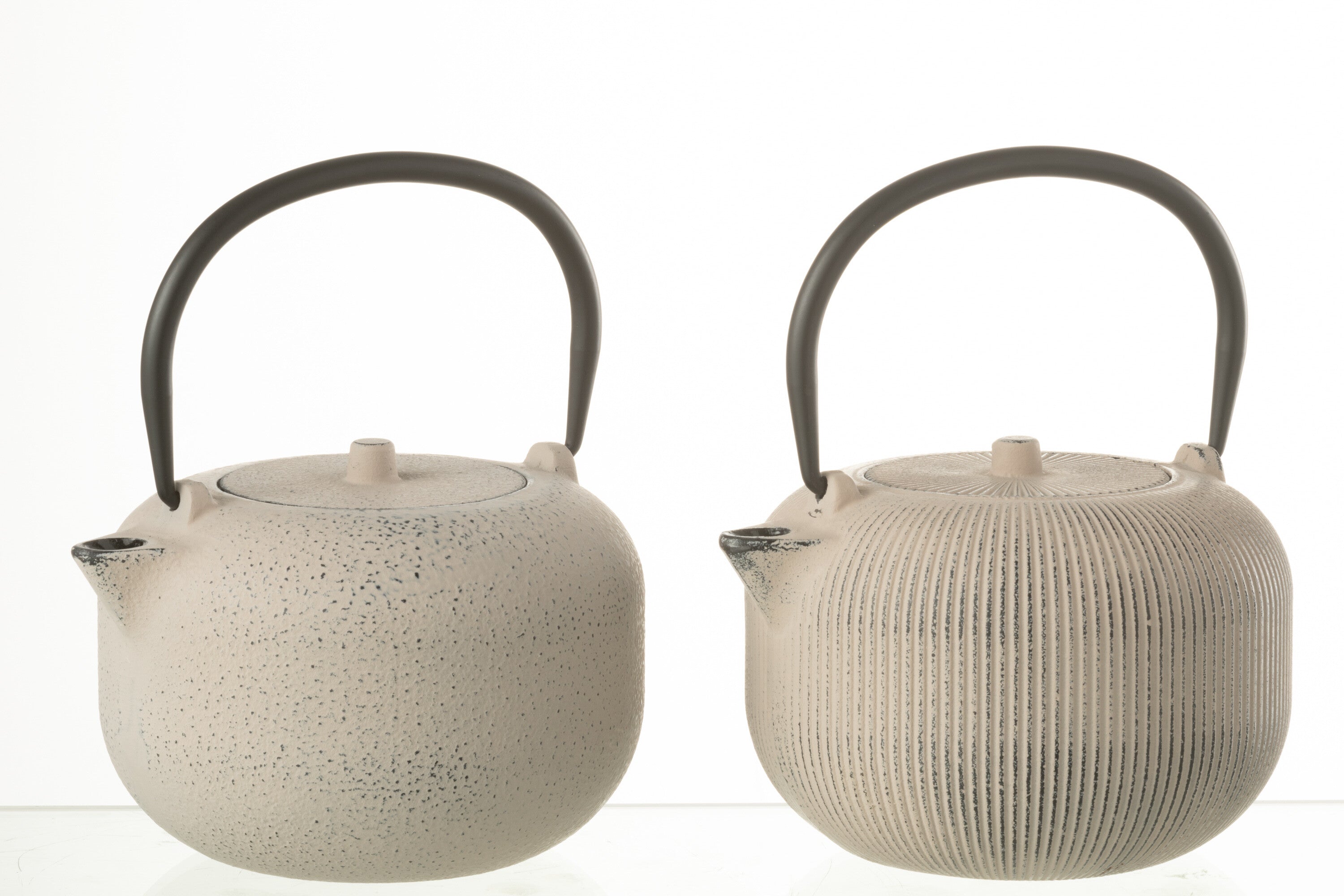 Doos van 1 theepot metaal beige assortiment 2
