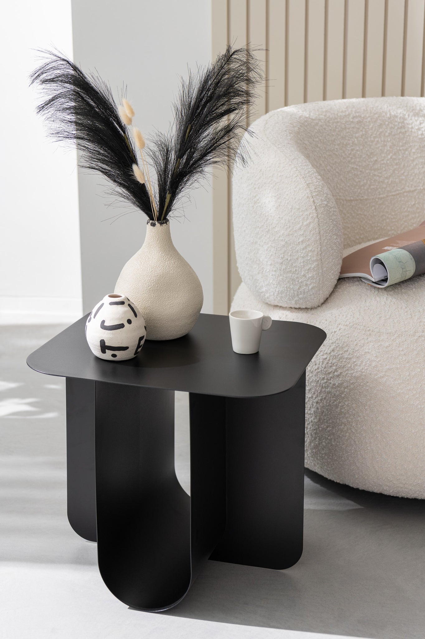 Vase Bay Pear Stoneware White/Black