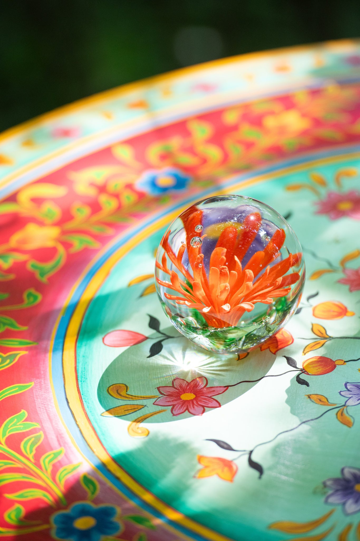 Papiergewicht Aster Ronde Glas Transparant/Rood Groot