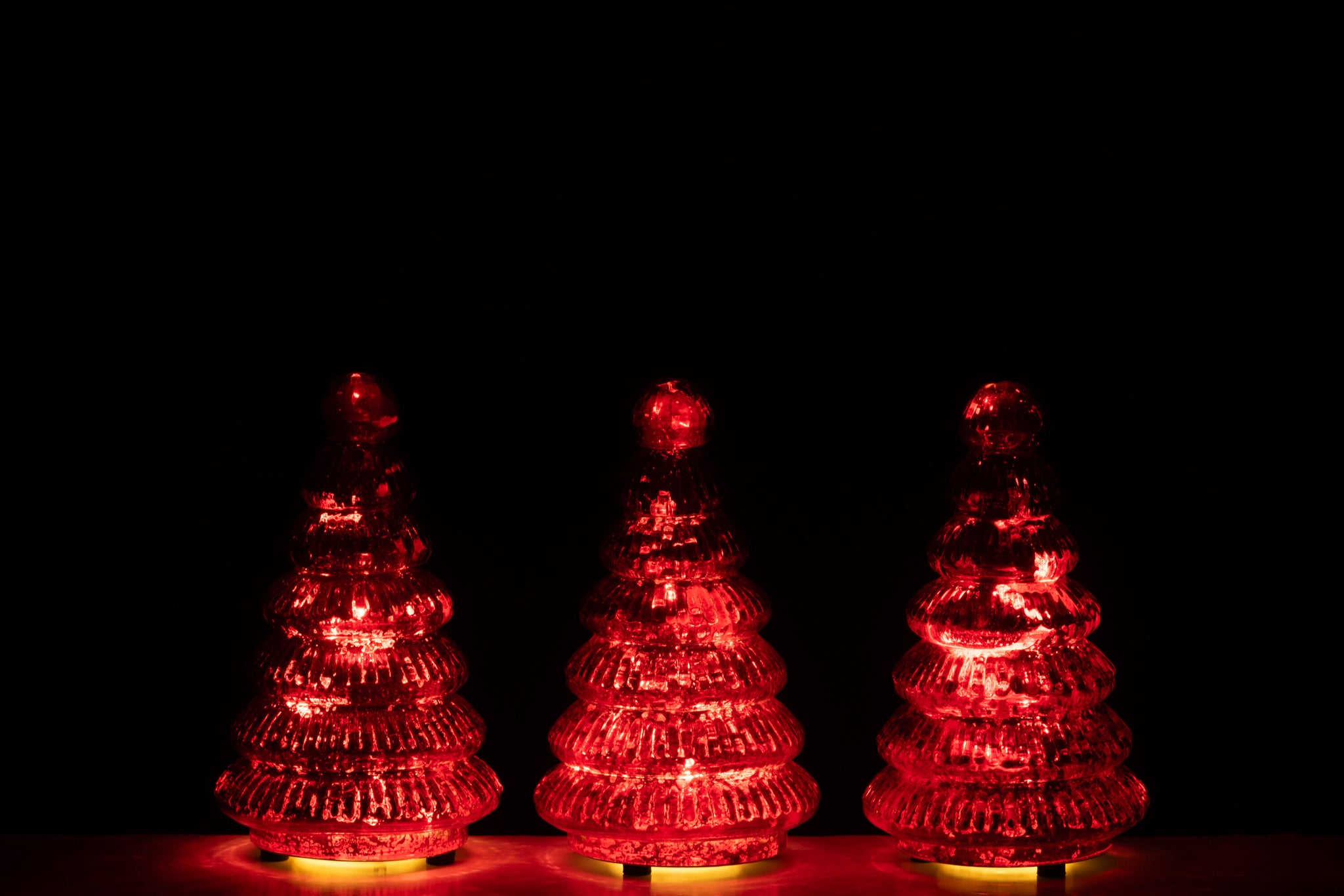 Doos van 3 boom led-geribbeld glas Kerst rood