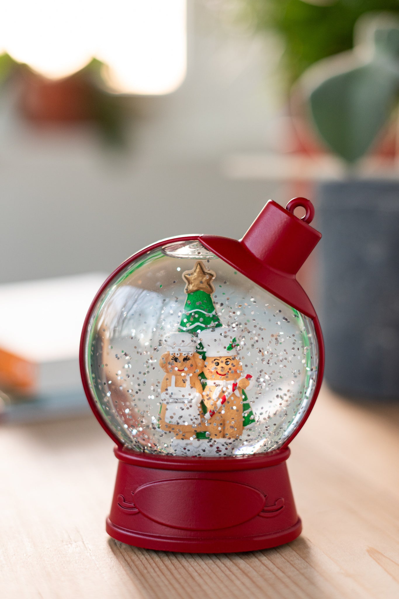 Hanger Water Globe Gingerman + Santa Claus Plastic Christmas Red Assortment Of 2