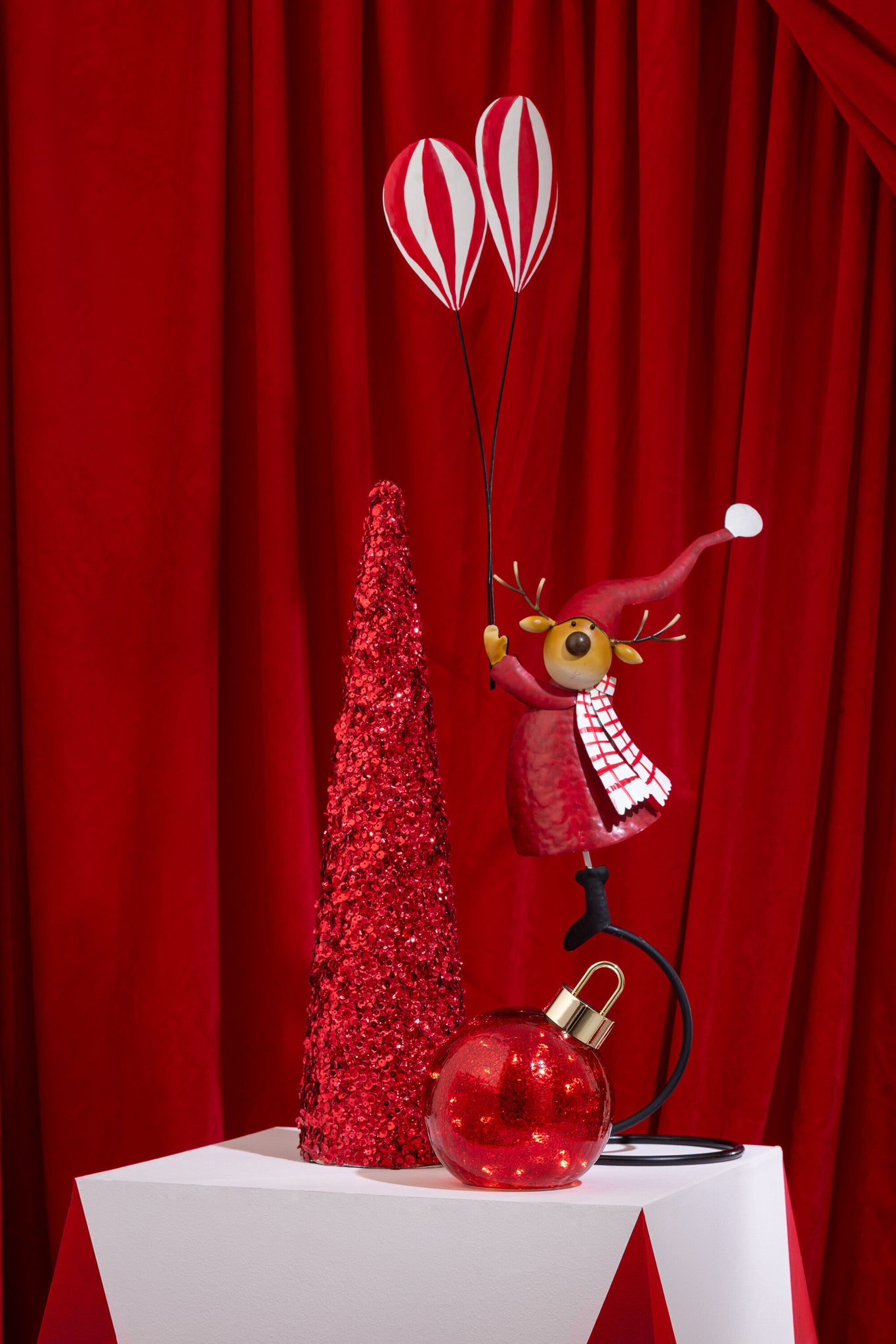 Kegel Pailletten Schuim Kerst Rood Klein